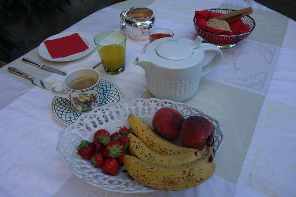 Bed and Breakfast Le Fassardy Châteauroux Exterior foto
